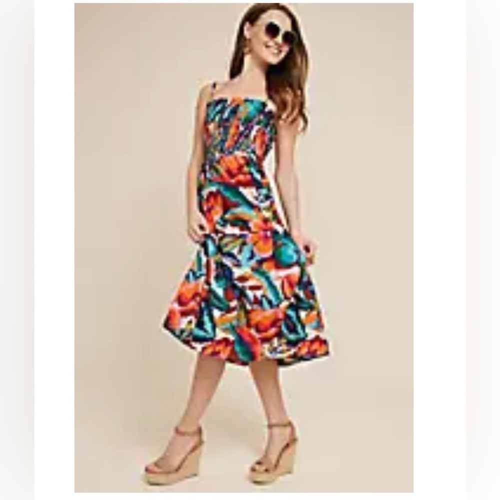 Like new Maurices smocked top poplin dress floral print size S